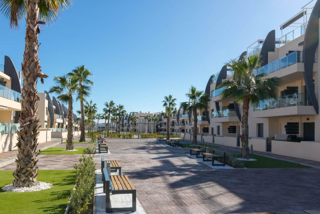 Playa Elisa Bay - Mil Palmeras 皮拉尔－德拉奥拉达达 外观 照片